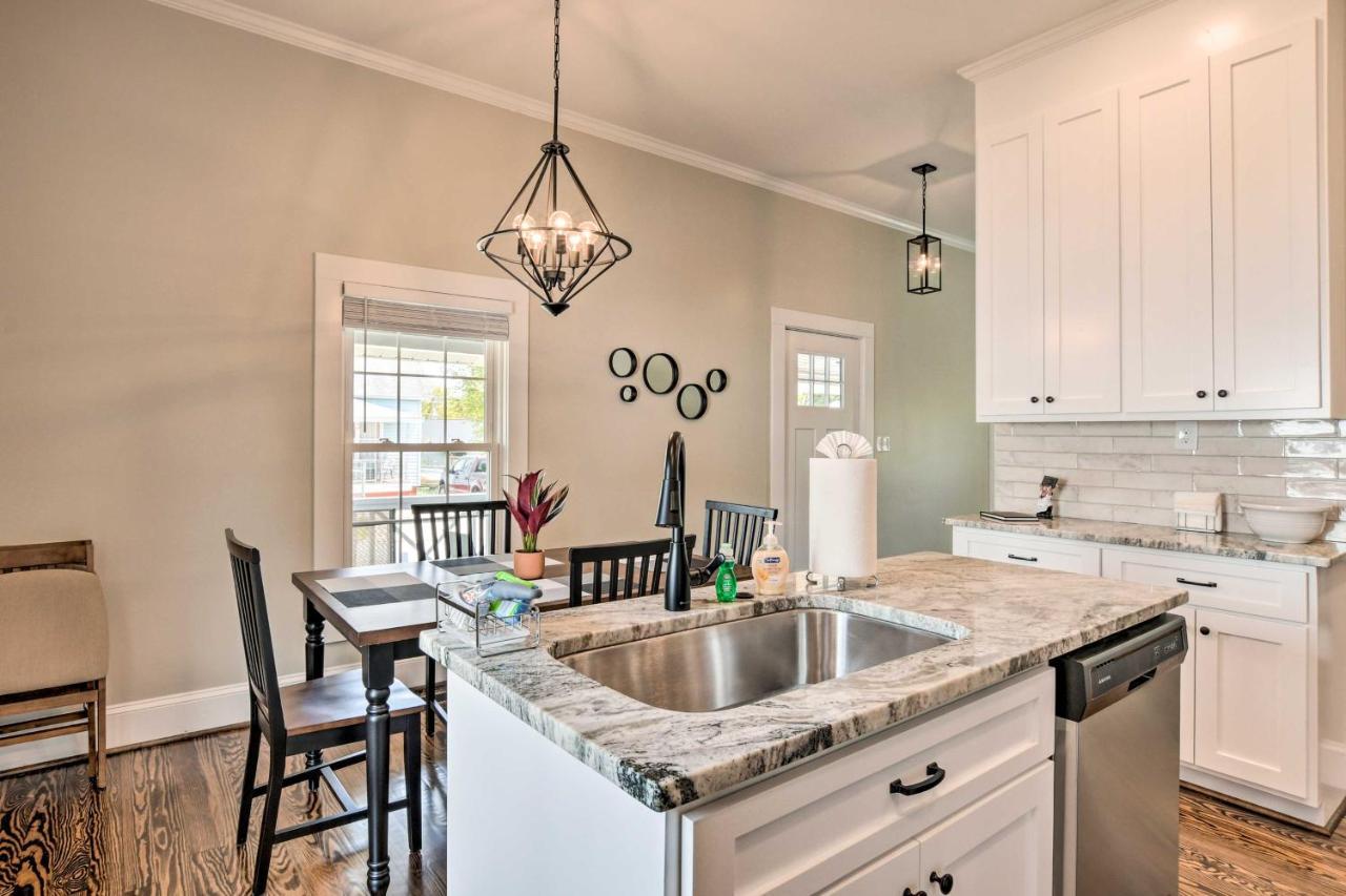 Ideally Located Penne Place With Deck And Grill Greenville Luaran gambar