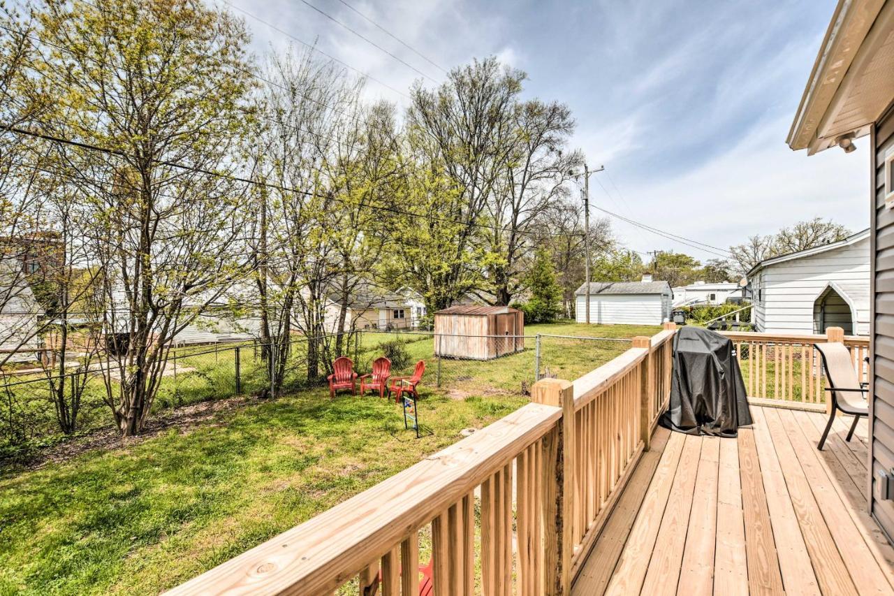 Ideally Located Penne Place With Deck And Grill Greenville Luaran gambar